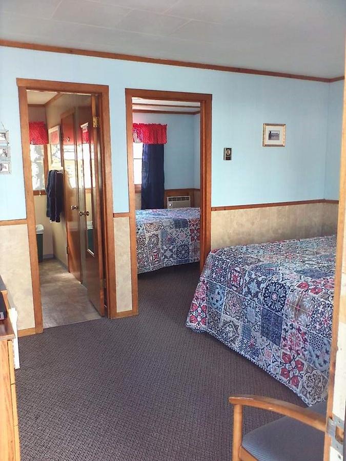 The Monarch Motel Cheboygan Εξωτερικό φωτογραφία