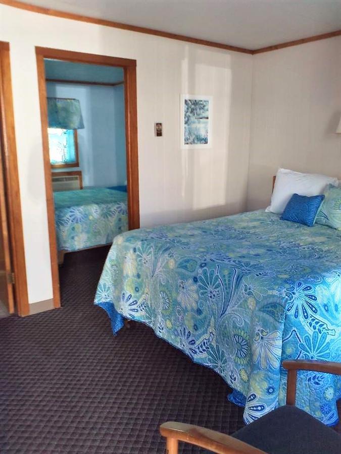 The Monarch Motel Cheboygan Εξωτερικό φωτογραφία